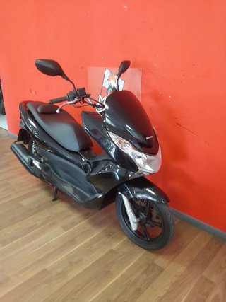 Honda PCX 125 Negra Scooter