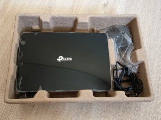 Router TP-Link 4G LTE 300 Mbps Wi-Fi.