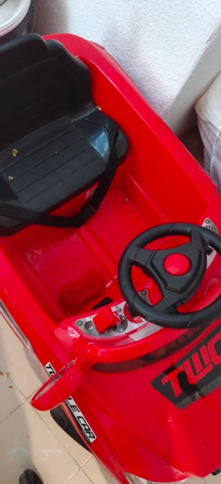 Coche eléctrico infantil 6V con mando para padres
