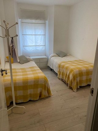Piso en venta en Santa Rosa - Valdeolleros en Córdoba