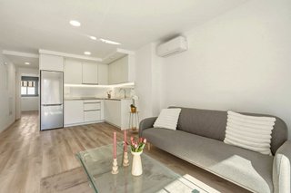 Piso en venta en Zona Puerto Deportivo en Fuengirola