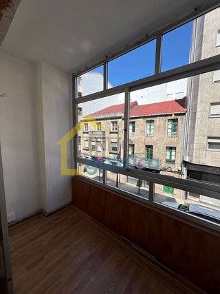 Piso en venta en Teis en Vigo