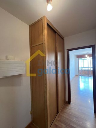 Piso en venta en Teis en Vigo