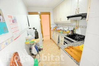 Piso en venta en L'Eixereta en Burjassot