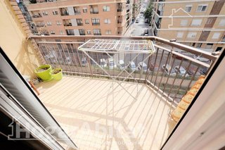 Piso en venta en L'Eixereta en Burjassot