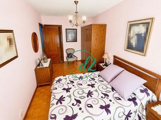 Piso en venta en Ventiun en Ourense