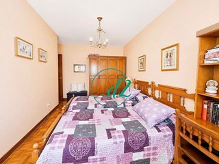Piso en venta en Ventiun en Ourense