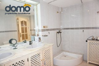 Ático en venta en Camino de Ronda - Rosaleda en Granada