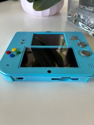 Nintendo 2DS Edición Pokémon Sol y Luna