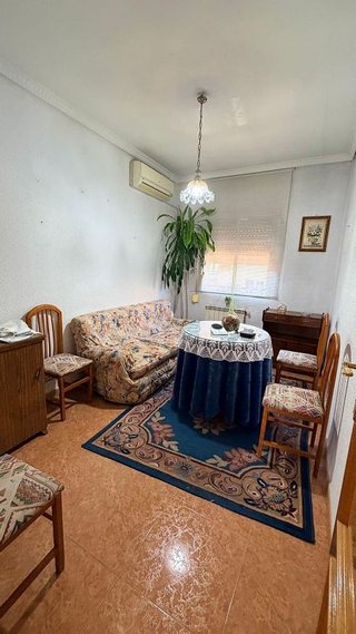 Piso en venta en Los Rosales en Madrid