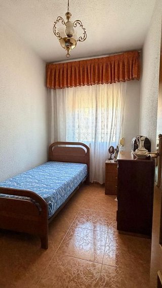 Piso en venta en Los Rosales en Madrid