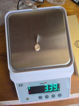 Colgante Orejita Oro 18k