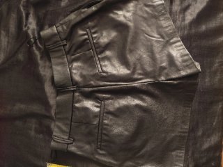 Shorts piel Zara