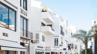 Piso en alquiler en Nueva Andalucía centro en Marbella