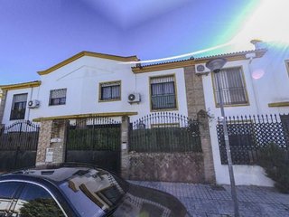 Casa adosada en venta en Colores - Entreparques en Sevilla