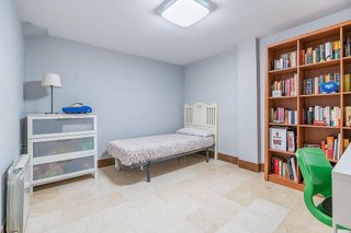 Casa adosada en venta en Huétor Vega