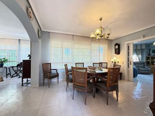 Chalet en venta en Griñón