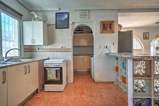 Chalet en venta en Calaburra - Chaparral en Mijas