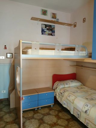 Cameretta a ponte 2 letti
