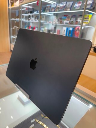 MacBook Air M4