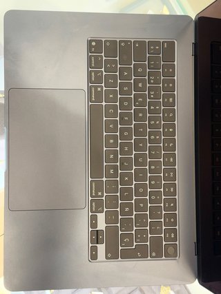MacBook Air M4