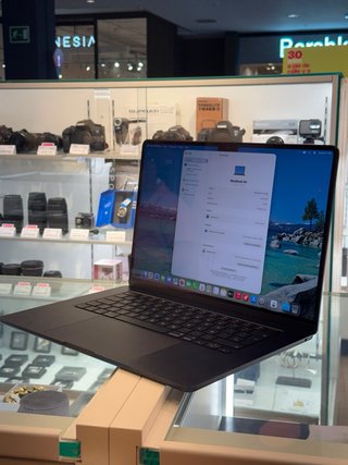 MacBook Air M4
