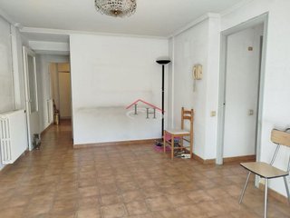 Piso en venta en San Mamés - La Palomera en León