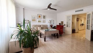 Piso en venta en El Cónsul - Ciudad Universitaria en Málaga