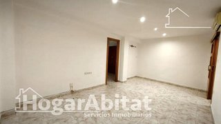 Piso en venta en Ciutat Jardí en Valencia