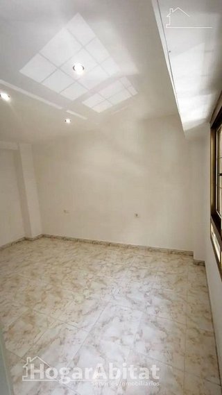 Piso en venta en Ciutat Jardí en Valencia