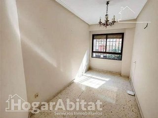 Piso en venta en Montolivet en Valencia