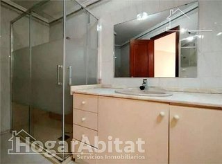 Piso en venta en Montolivet en Valencia