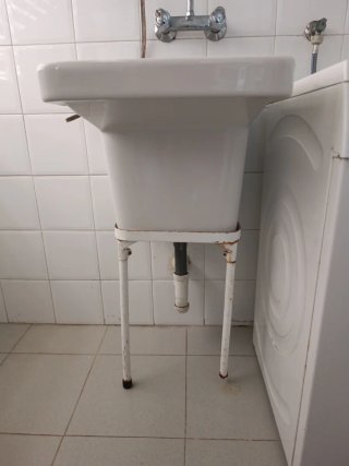 Pila de lavar Roca
