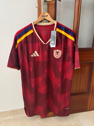 Camiseta Vene.zuela 2026 Talla XL Vinotinto