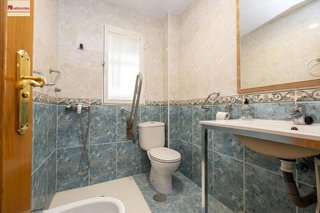 Piso en venta en Camino de Ronda - Rosaleda en Granada
