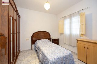 Piso en venta en Camino de Ronda - Rosaleda en Granada