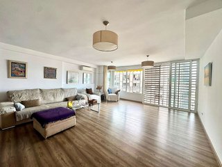 Piso en venta en Centro en Alicante