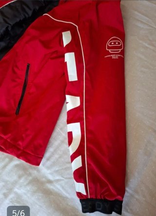 Chaqueta Roja Bershka Talla S