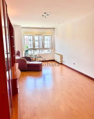 Piso en venta en Natahoyo en Gijón