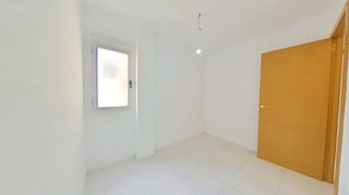 Piso en venta en Torrefiel en Valencia