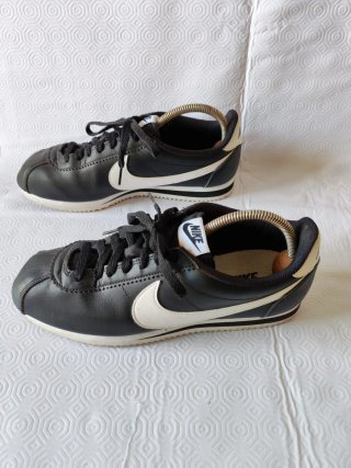 Nike Cortez Negras