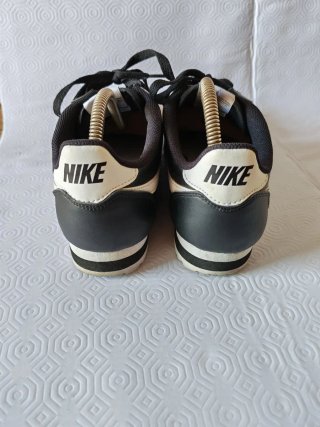 Nike Cortez Negras