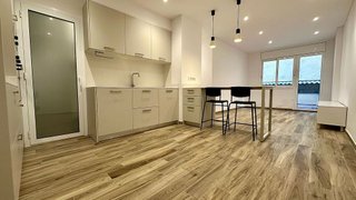 Piso en venta en Vila de Gràcia en Barcelona