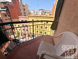 Piso en venta en Les Planes en Hospitalet de Llobregat, L´