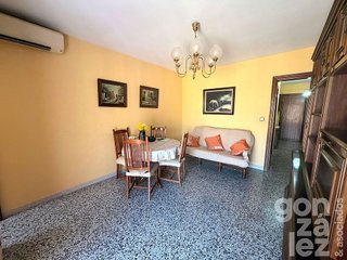 Piso en venta en Les Planes en Hospitalet de Llobregat, L´