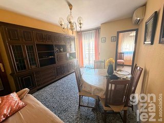 Piso en venta en Les Planes en Hospitalet de Llobregat, L´