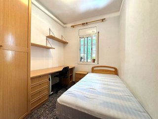 Piso en venta en El Castell-Poble Vell en Castelldefels