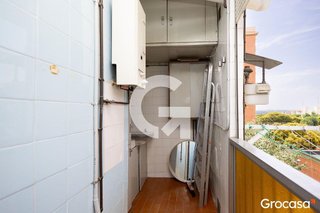 Piso en venta en Sant Ildefons en Cornellà de Llobregat