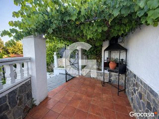 Chalet en venta en Vallirana
