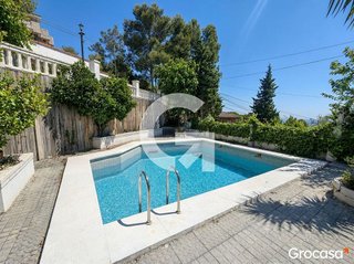 Chalet en venta en Vallirana